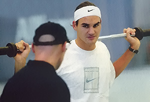 https://tennisinstruction.com/wp-content/uploads/2021/01/federer-fitness.jpg