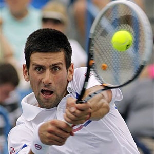 https://tennisinstruction.com/wp-content/uploads/2021/01/novak-djokovic-training.jpg